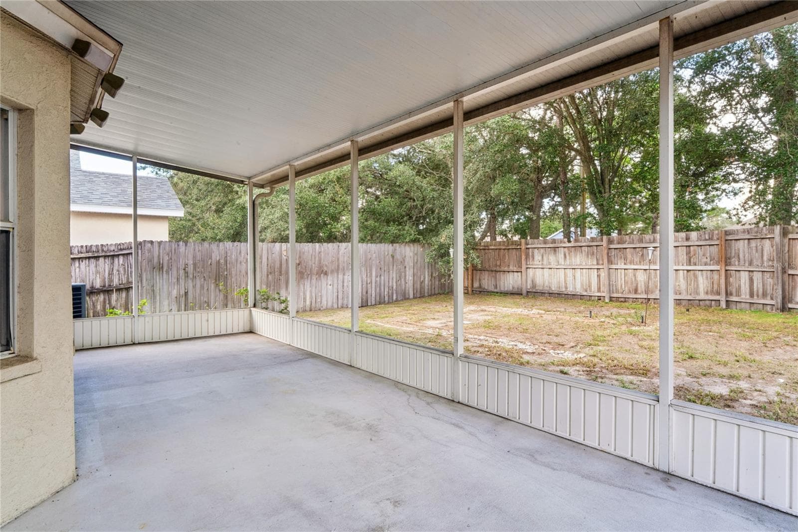 Single Family Residence at 7451 OXFORD GARDEN CIR, APOLLO BEACH, photo 23 of 26
