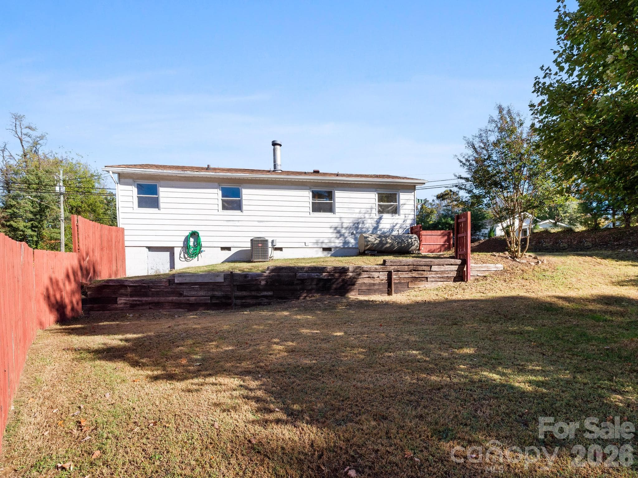 Single Family Residence at 62 Deaverview Road, Asheville, photo 27 of 29