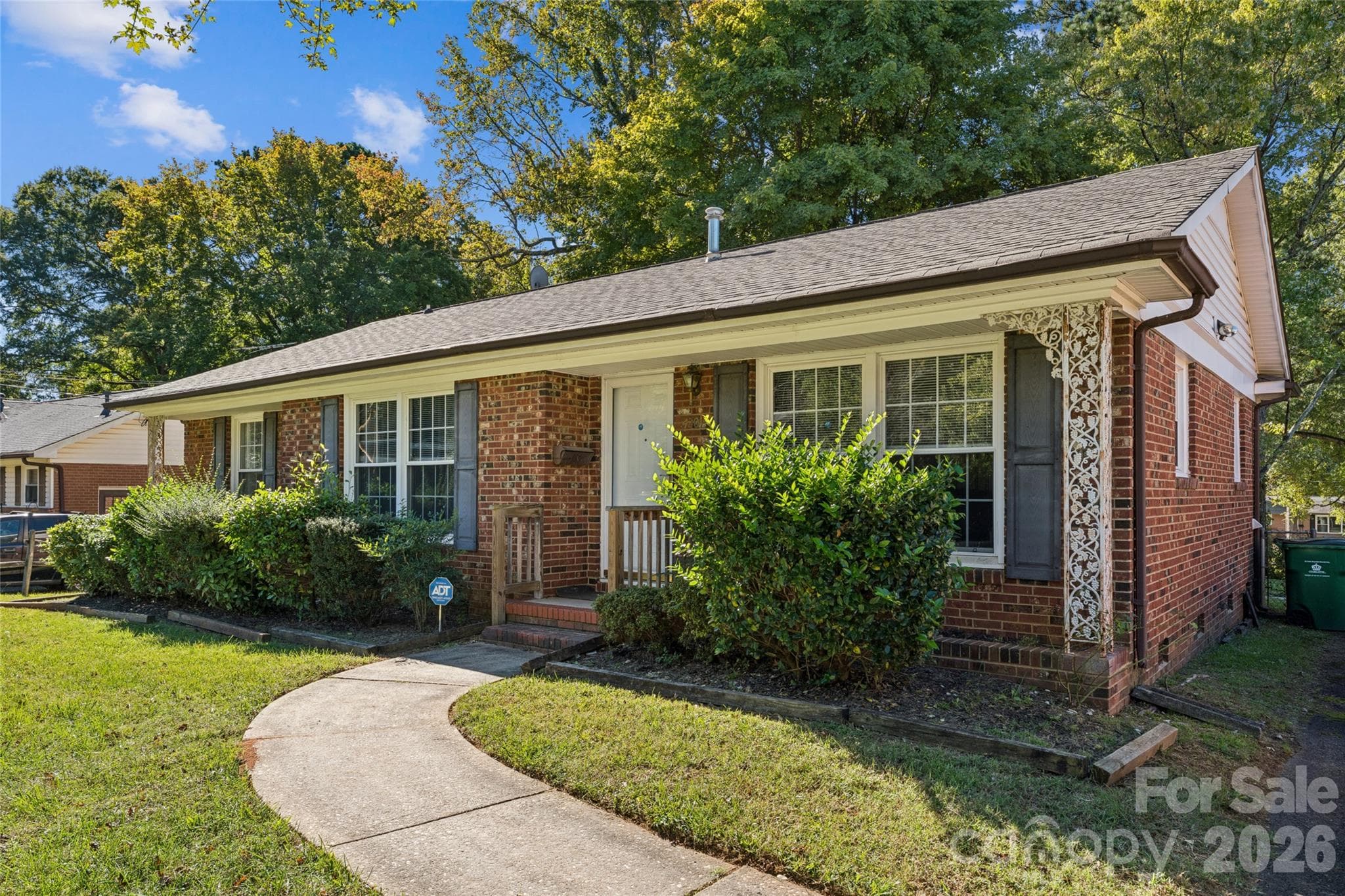 Single Family Residence at 4201 Westridge Drive, Charlotte, photo 2 of 31