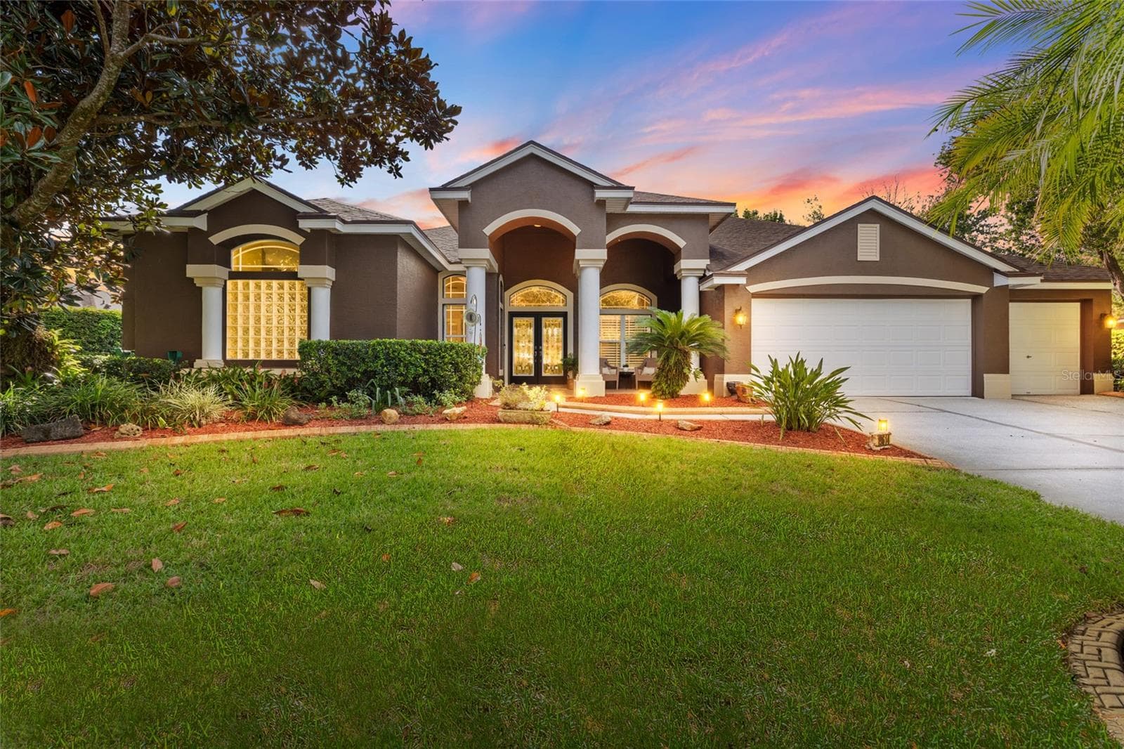19614 EAGLE CREST DR