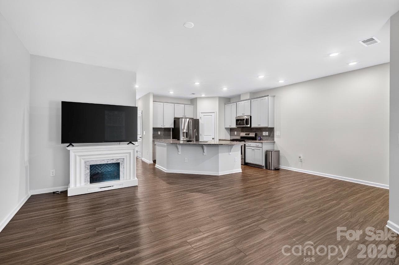 Living Space. - 13017 Cottage Crest Lane, Charlotte