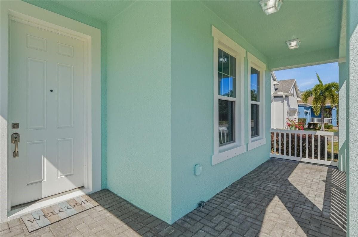 Single Family Residence at 5118 COASTAL SCENE DR, APOLLO BEACH, photo 8 of 87
