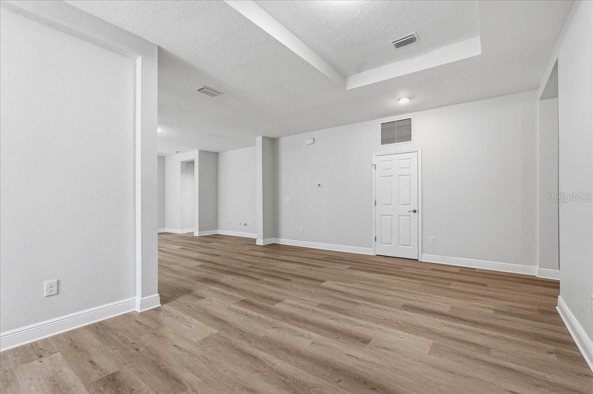 Single Family Residence at 5118 COASTAL SCENE DR, APOLLO BEACH, photo 14 of 87