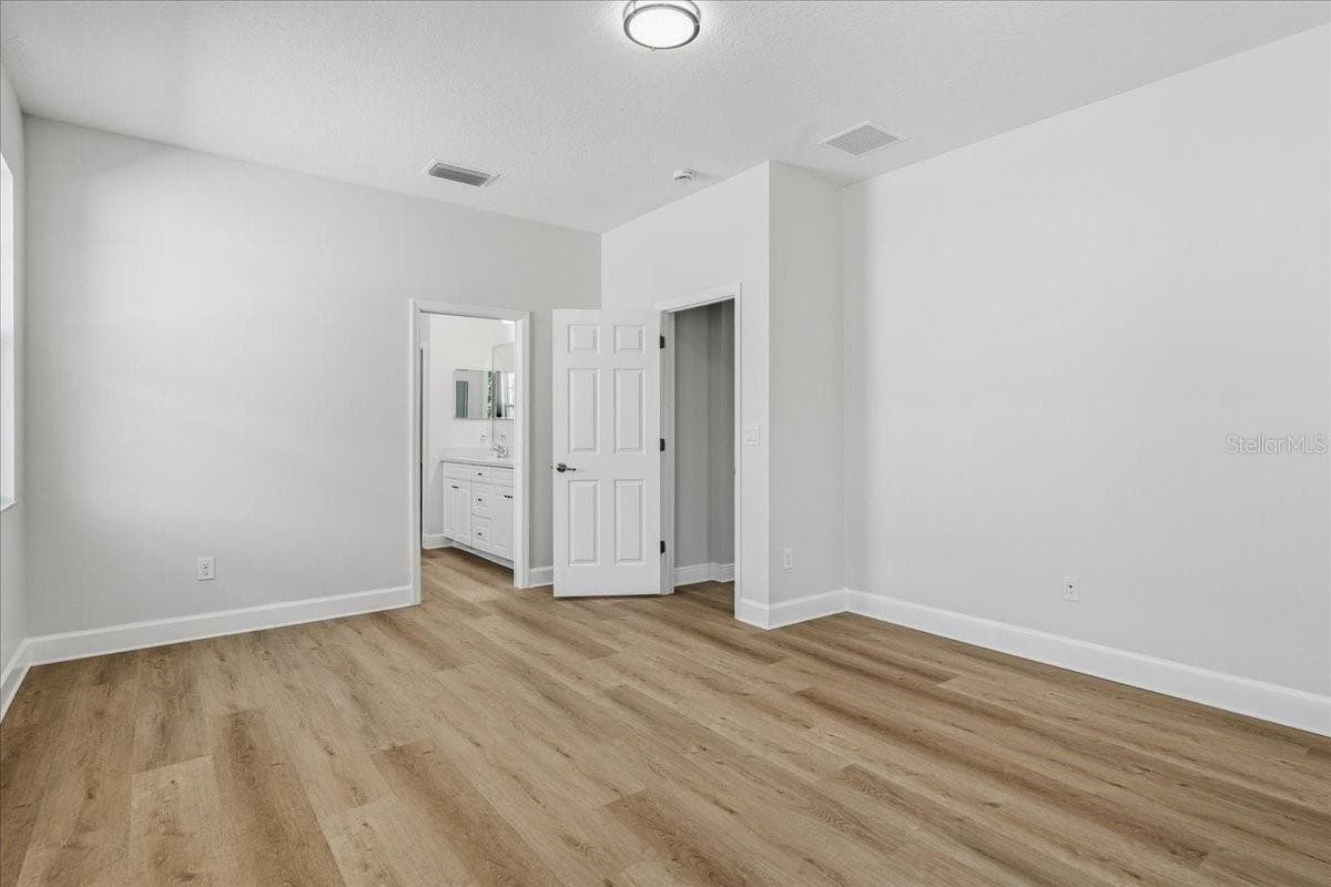Single Family Residence at 5118 COASTAL SCENE DR, APOLLO BEACH, photo 29 of 87
