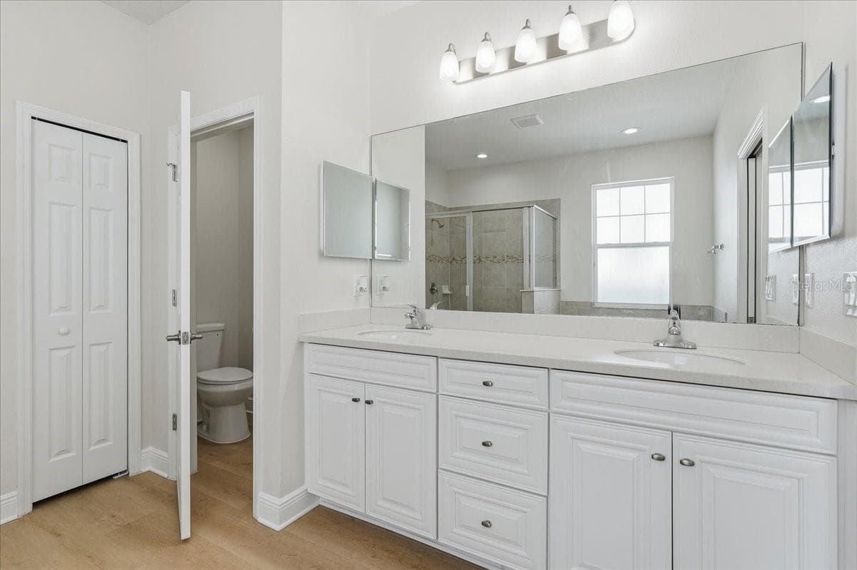 Single Family Residence at 5118 COASTAL SCENE DR, APOLLO BEACH, photo 31 of 87