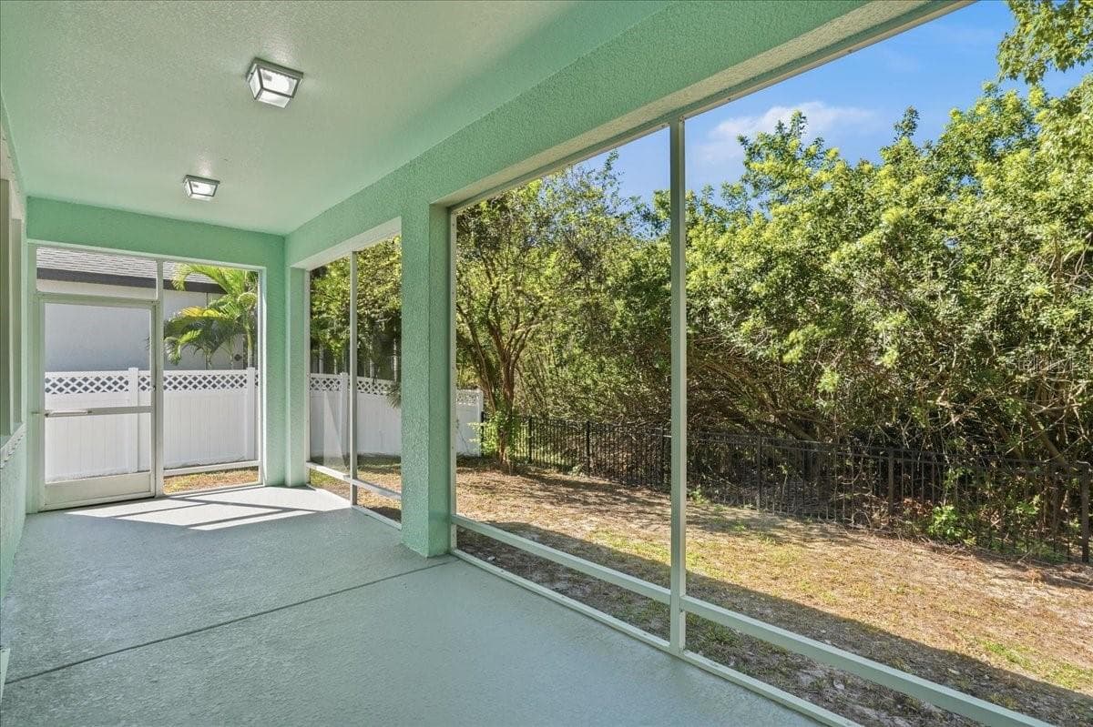 Single Family Residence at 5118 COASTAL SCENE DR, APOLLO BEACH, photo 44 of 87