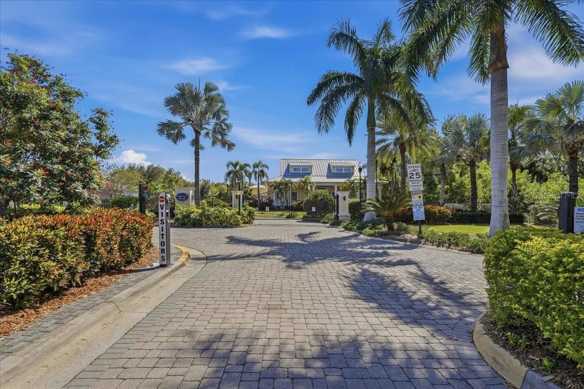 Single Family Residence at 5118 COASTAL SCENE DR, APOLLO BEACH, photo 63 of 87
