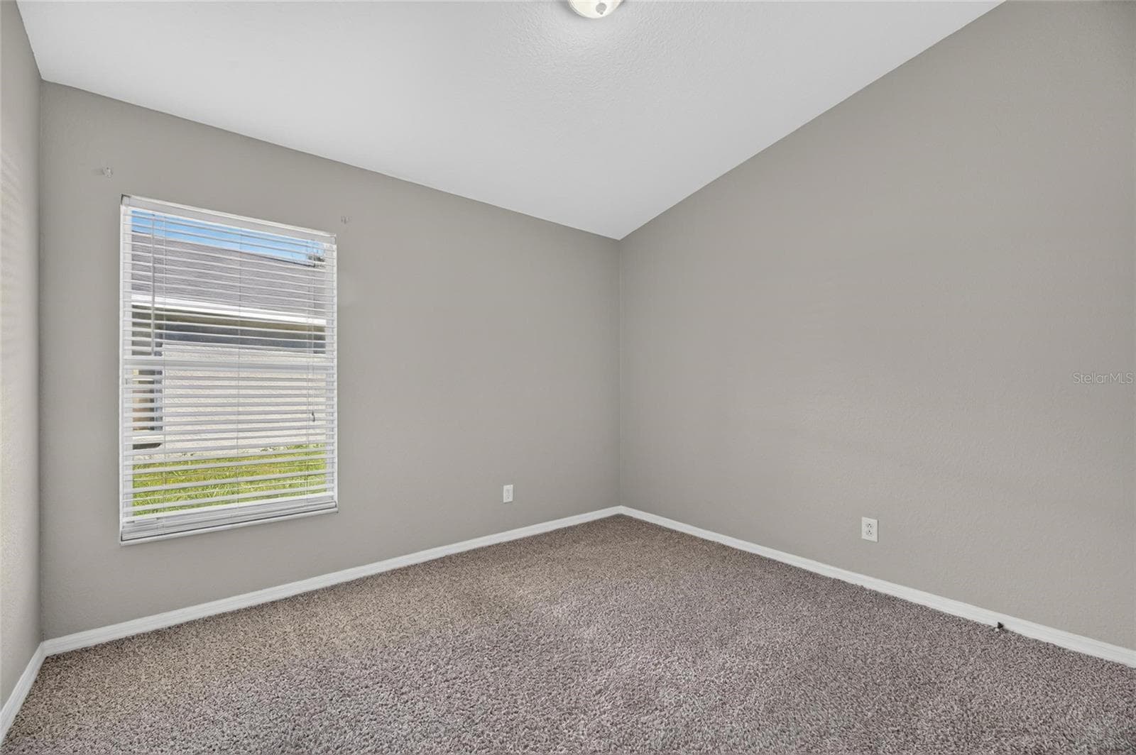 Single Family Residence at 11517 CRESTLAKE VILLAGE DR, RIVERVIEW, photo 27 of 51