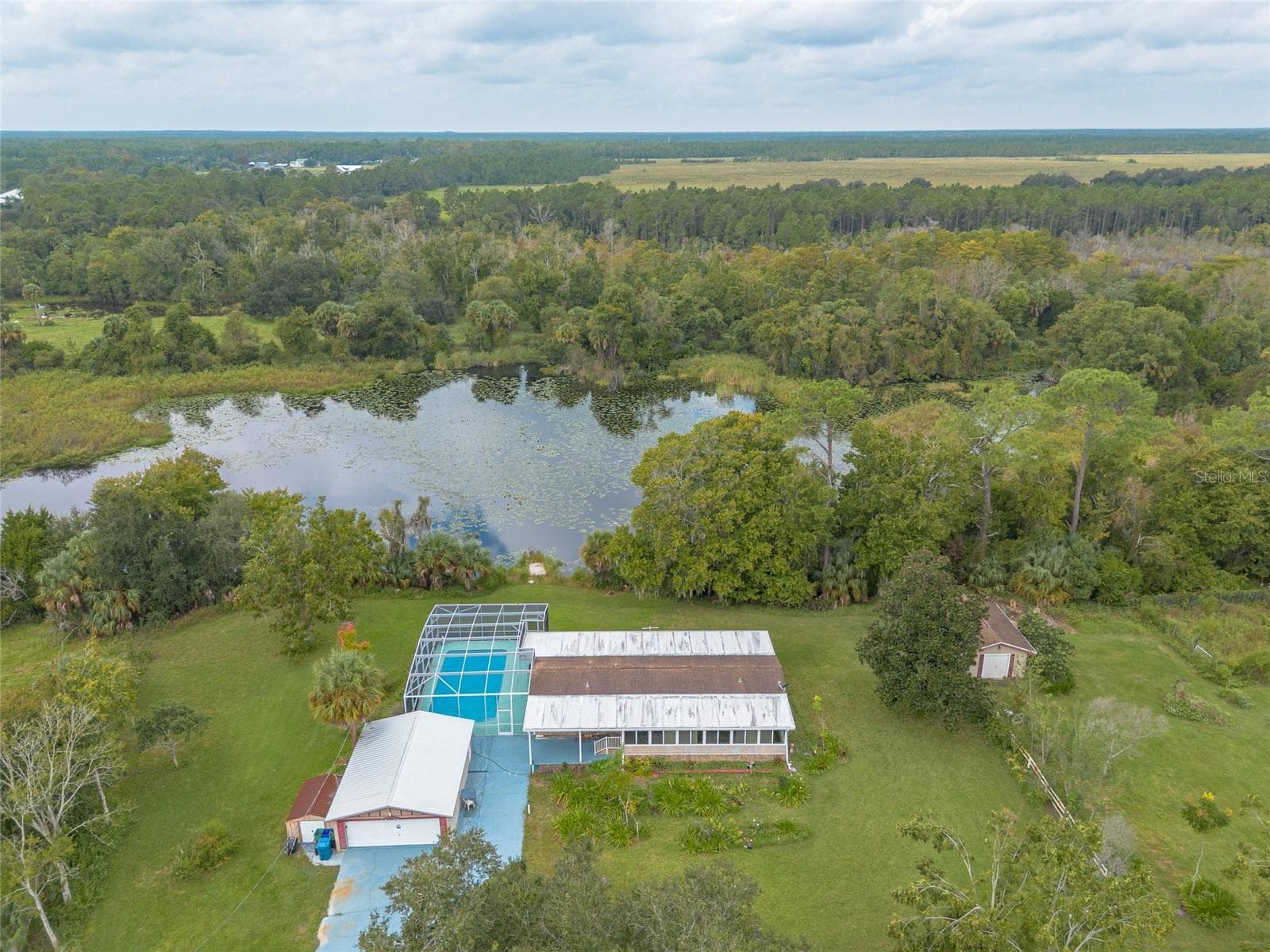 Manufactured Home at 632 N TYMBER CREEK RD, ORMOND BEACH, photo 43 of 47