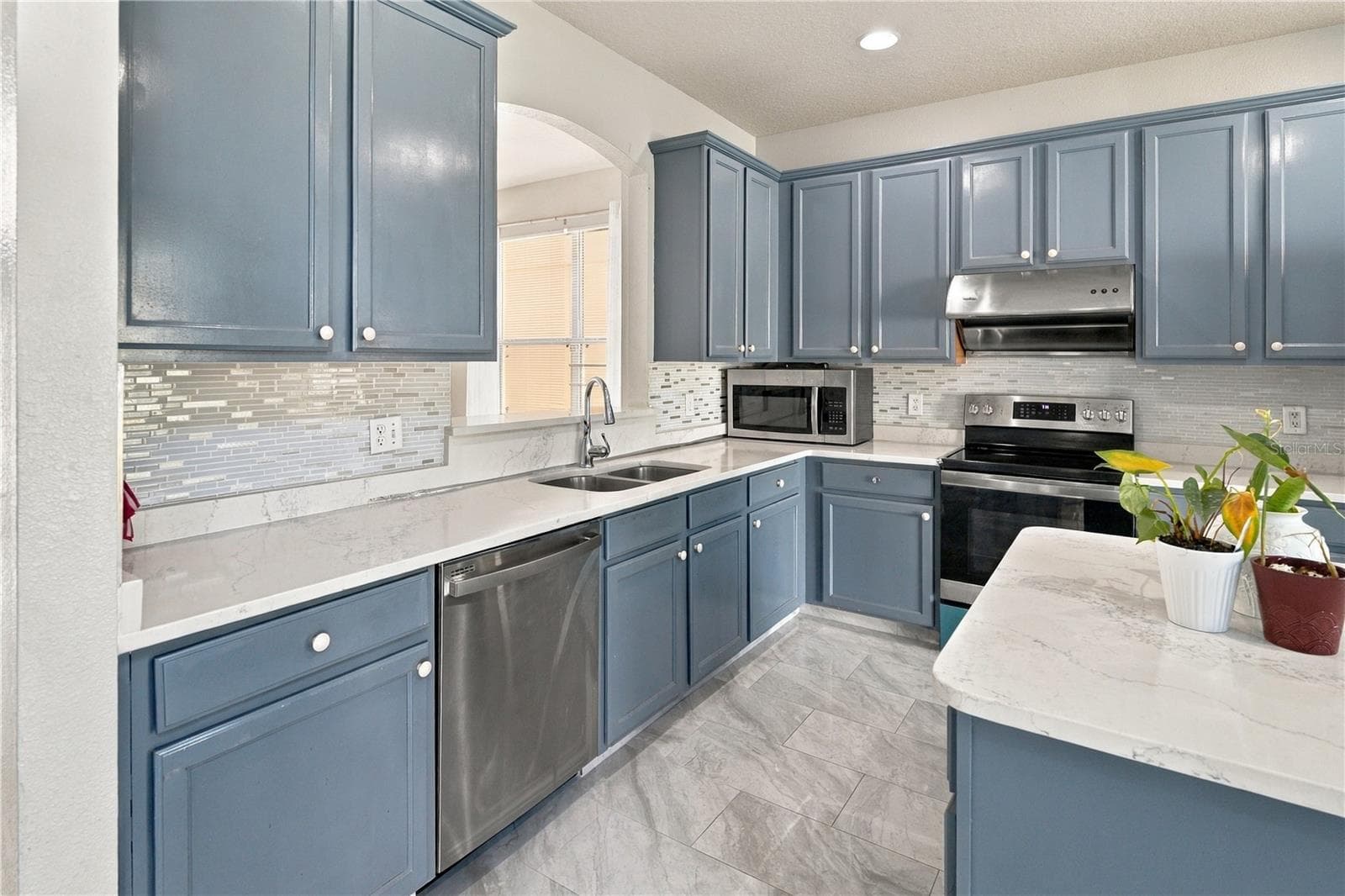 Single Family Residence at 13538 HIDDEN FOREST CIR, ORLANDO, photo 14 of 42