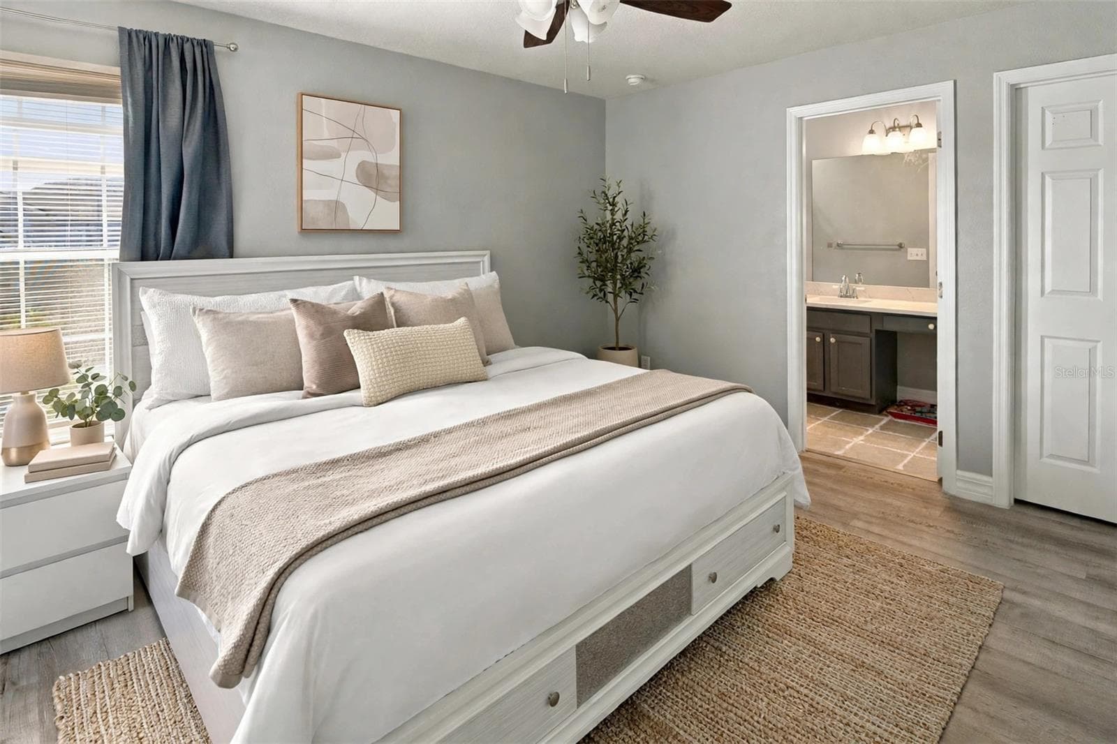 Virtual stage - 13538 HIDDEN FOREST CIR, ORLANDO