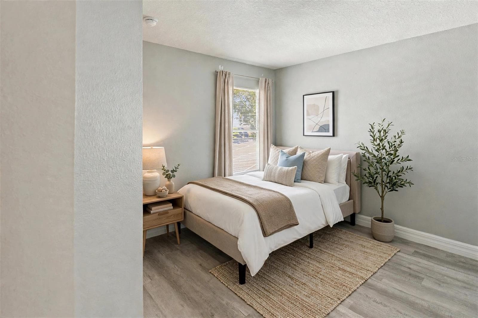 Virtual stage - 13538 HIDDEN FOREST CIR, ORLANDO