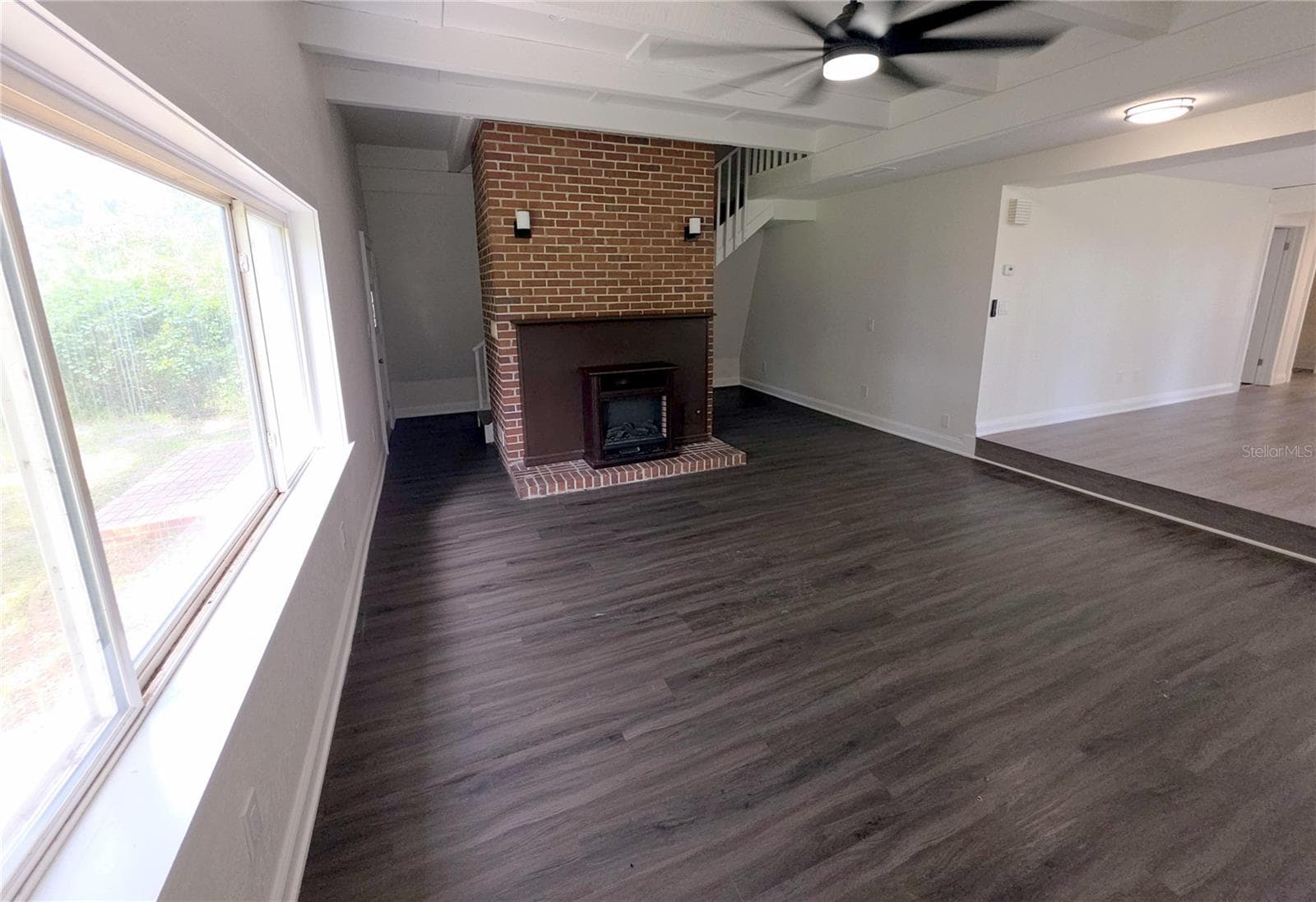 Single Family Residence at 9345 YELLOW LAKE DR, NEW PORT RICHEY, photo 7 of 54