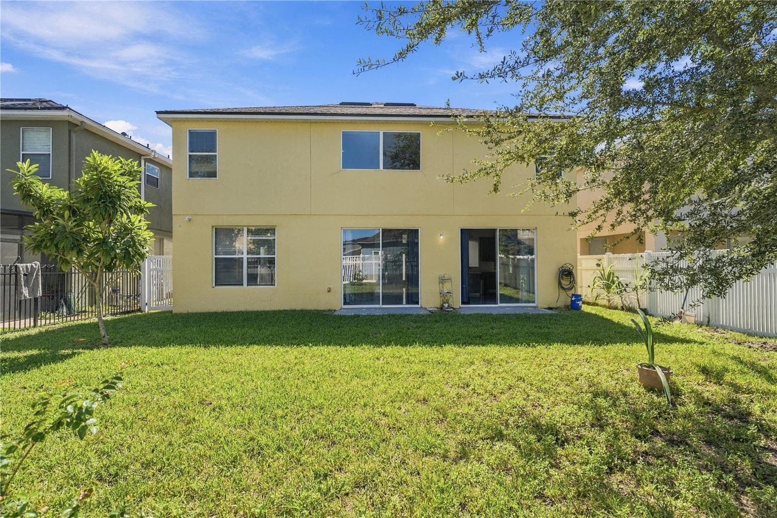 Single Family Residence at 13538 HIDDEN FOREST CIR, ORLANDO, photo 39 of 42