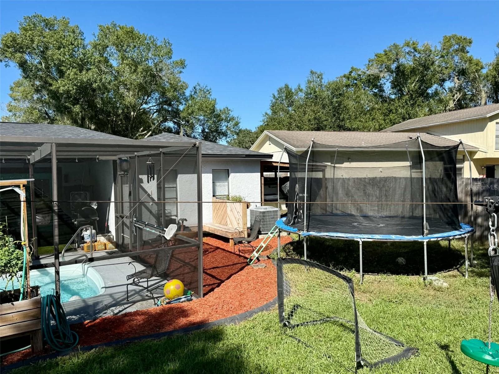 Single Family Residence at 3414 CADE LN, VALRICO, photo 24 of 29