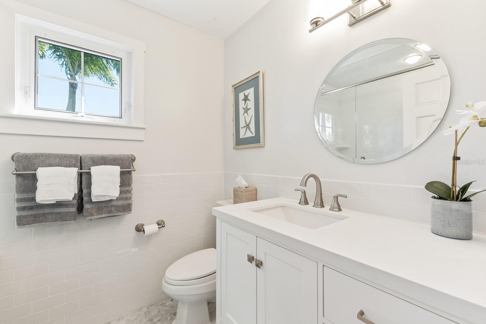 Single Family Residence at 161 1ST ST E, BOCA GRANDE, photo 9 of 38