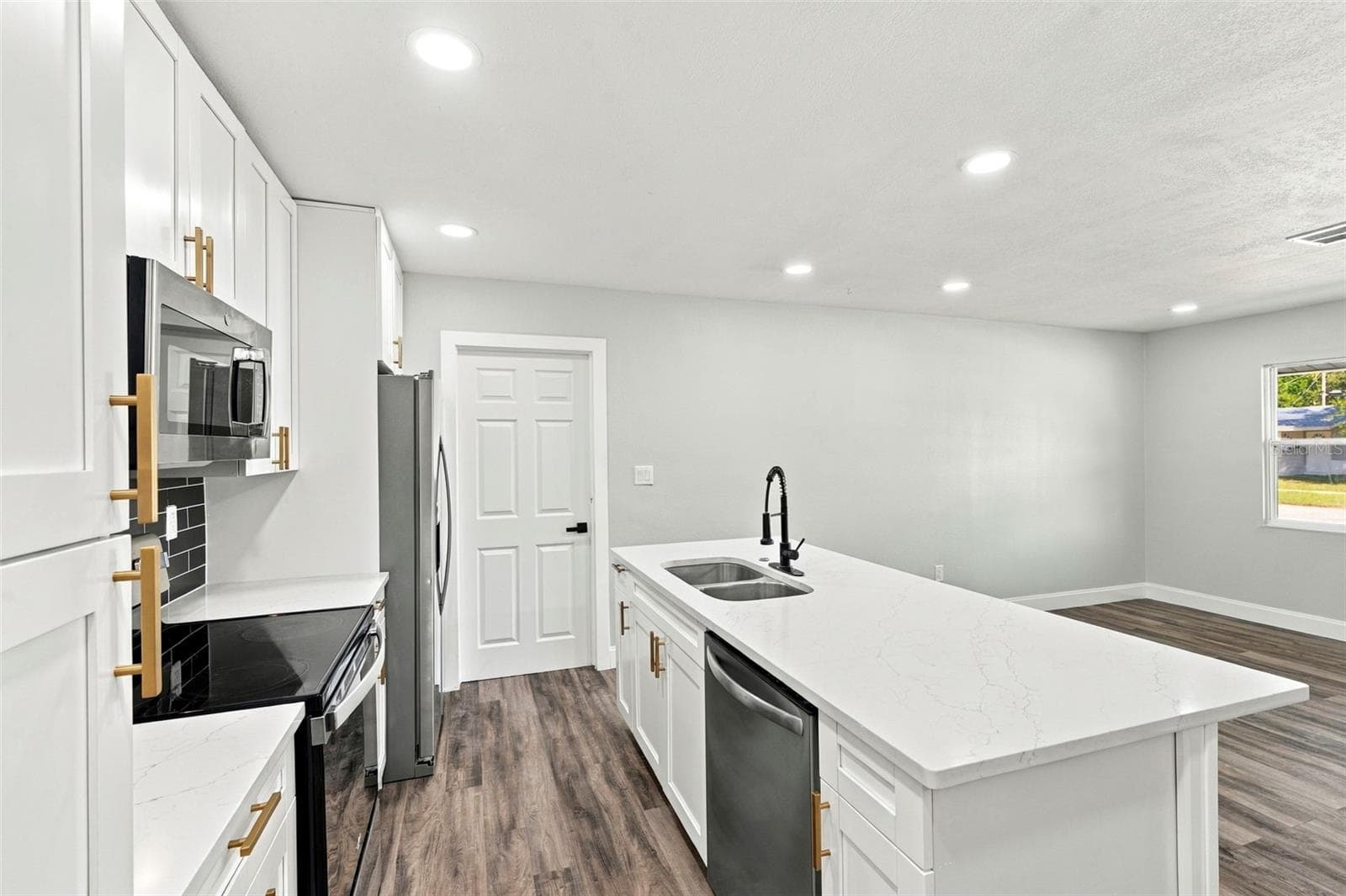 Single Family Residence at 6968 80TH AVE N, PINELLAS PARK, photo 31 of 61