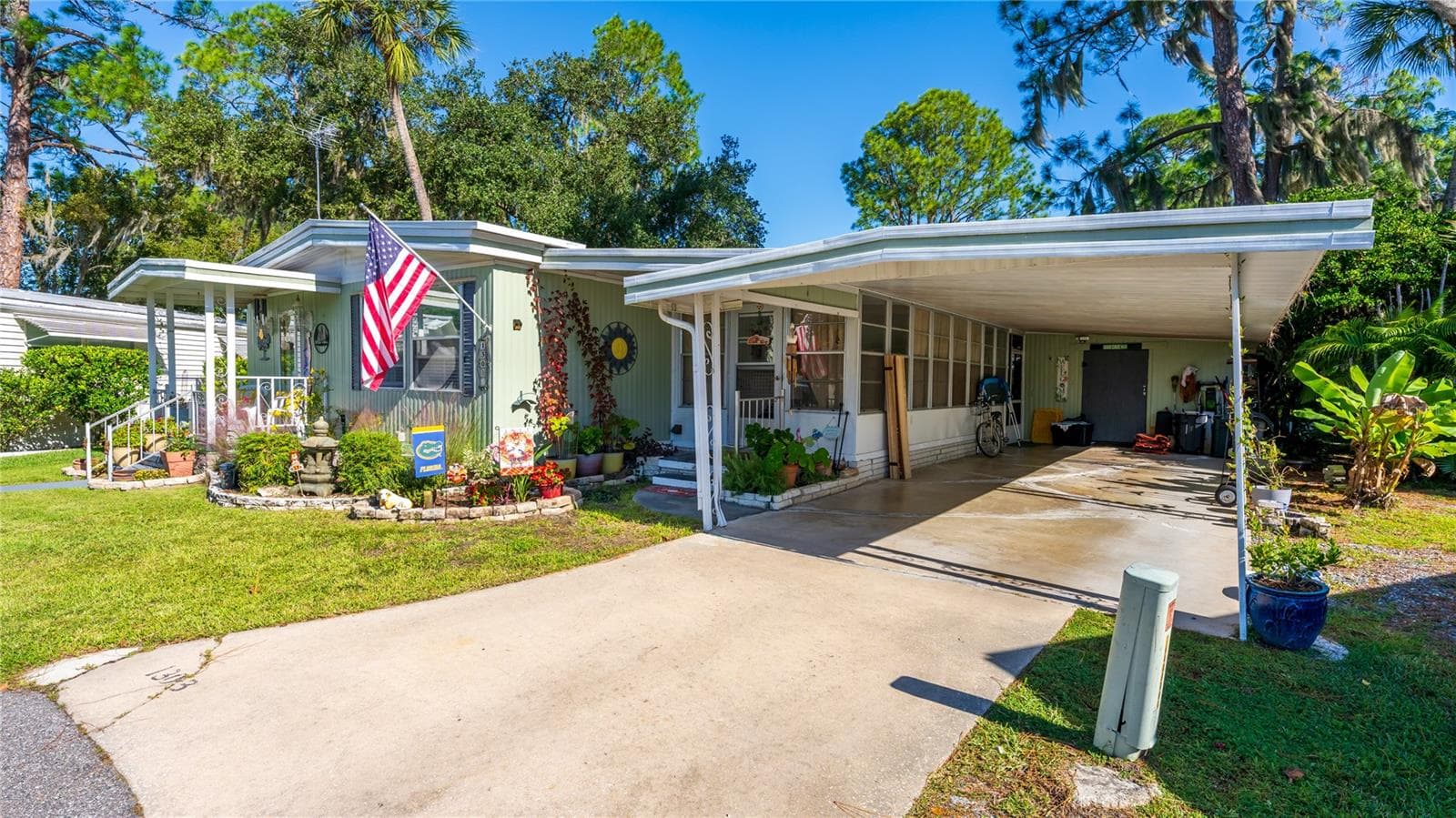 Front View - 130 PINEY RDG, EUSTIS