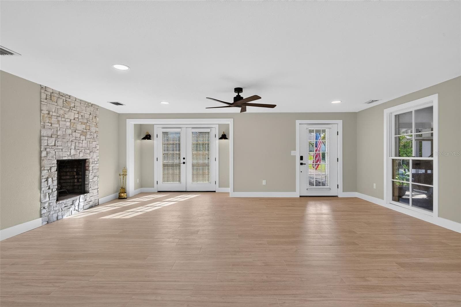 Single Family Residence at 290 SPANIARDS RD, PLACIDA, photo 8 of 72