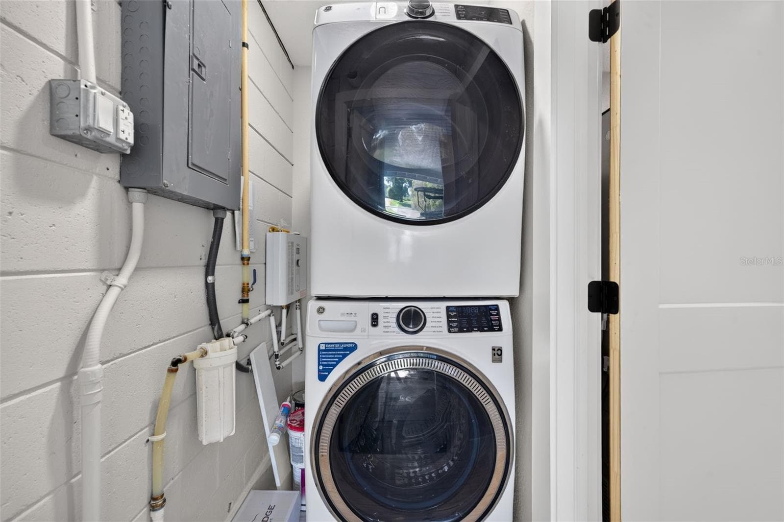 Laundry and utility room - 290 SPANIARDS RD, PLACIDA
