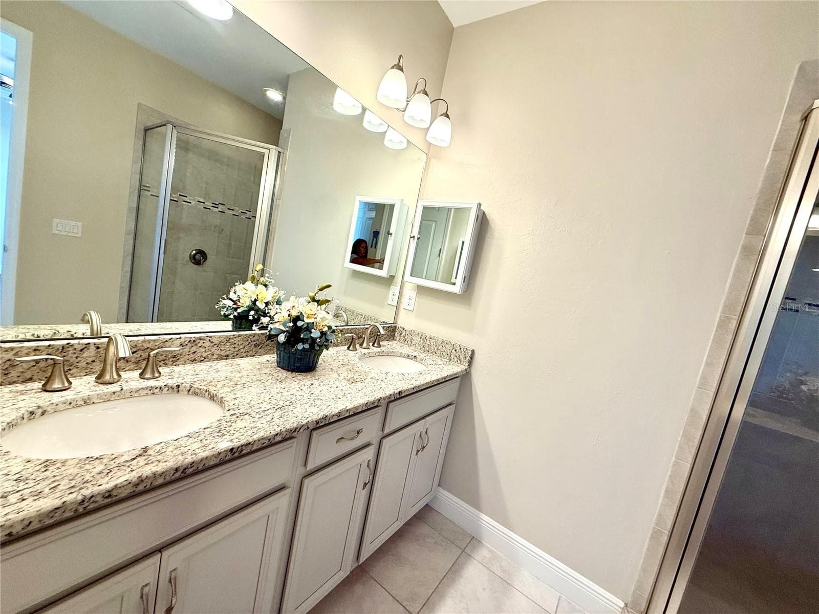Granite countertops - 10320 LANDS END CIR #47, PLACIDA