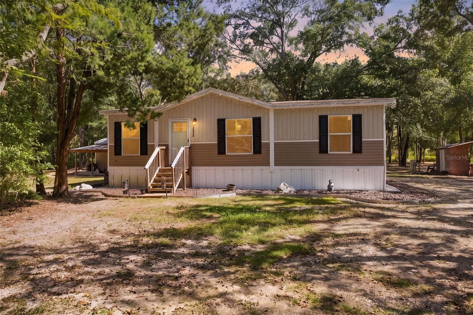 2035 S GOODE PT