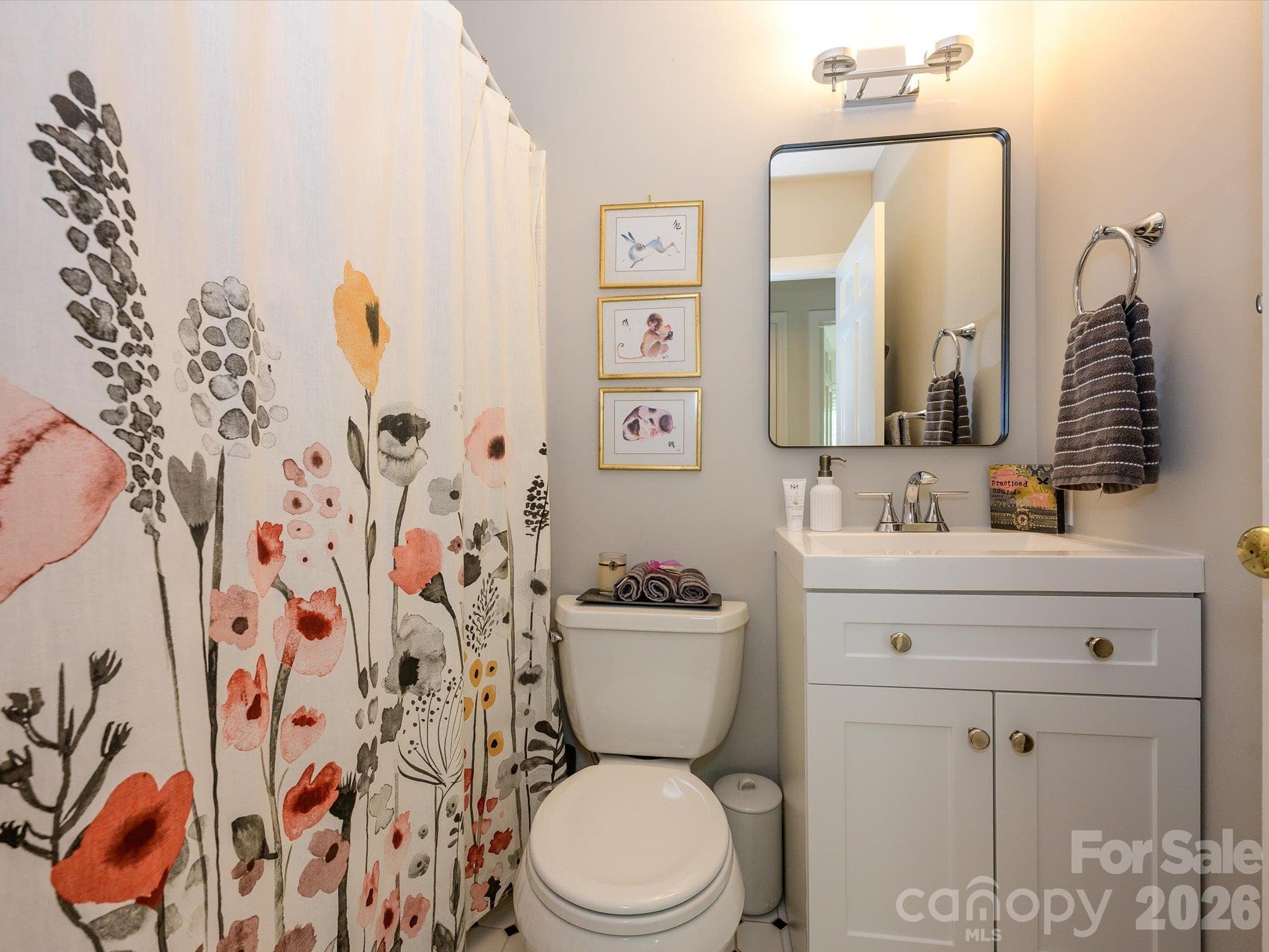 Single Family Residence at 3833 Sulkirk Road, Charlotte, photo 24 of 31