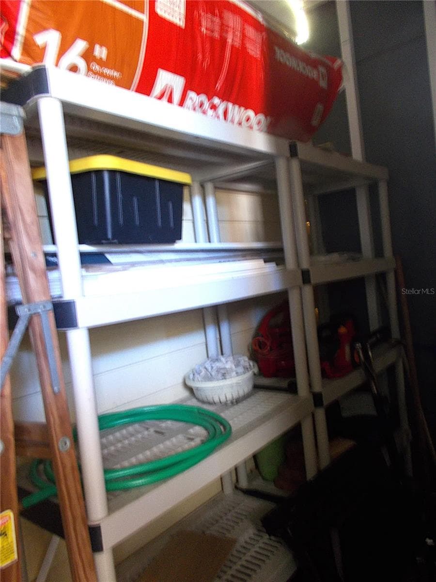 "Extra" shed space - 490 ASHWOOD DR, VENICE