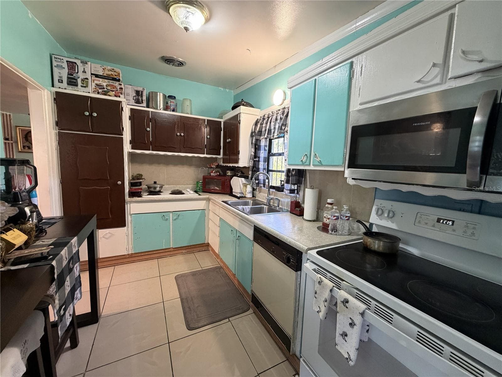Single Family Residence at 5117 W WASHINGTON ST, ORLANDO, photo 10 of 14