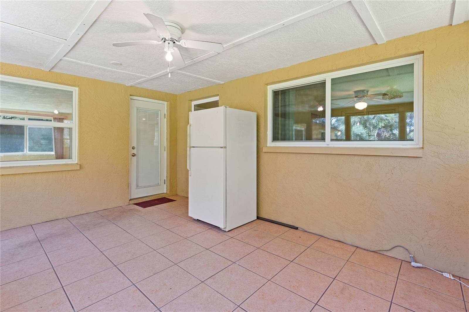 Patio - 10179 FRIERSON LAKE DR, HUDSON