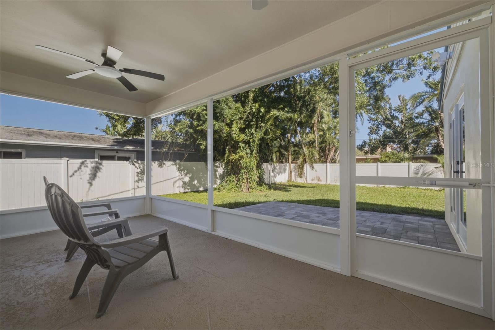 Single Family Residence at 111 58TH AVE S, ST PETERSBURG, photo 9 of 42