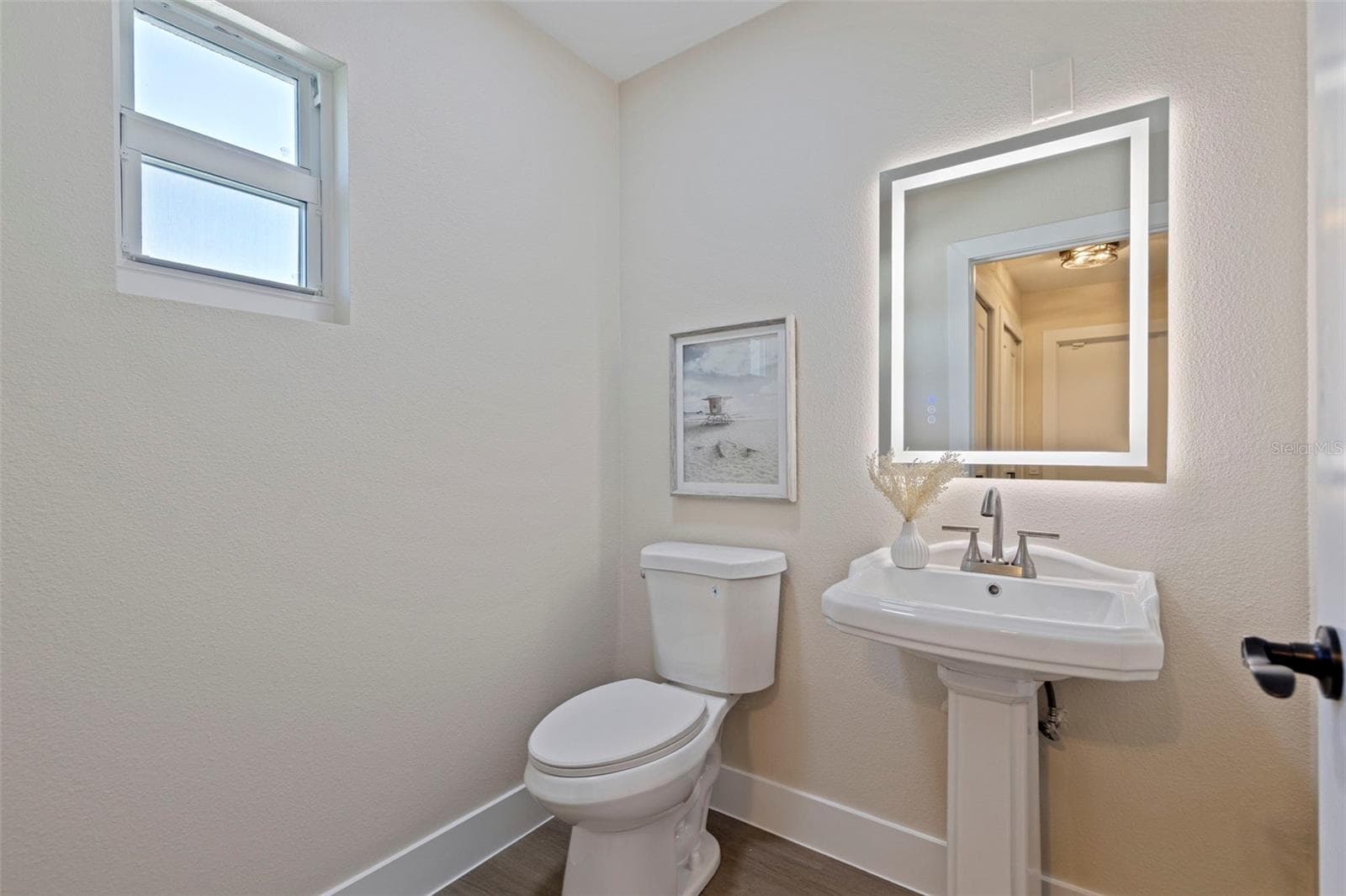Single Family Residence at 111 58TH AVE S, ST PETERSBURG, photo 11 of 42