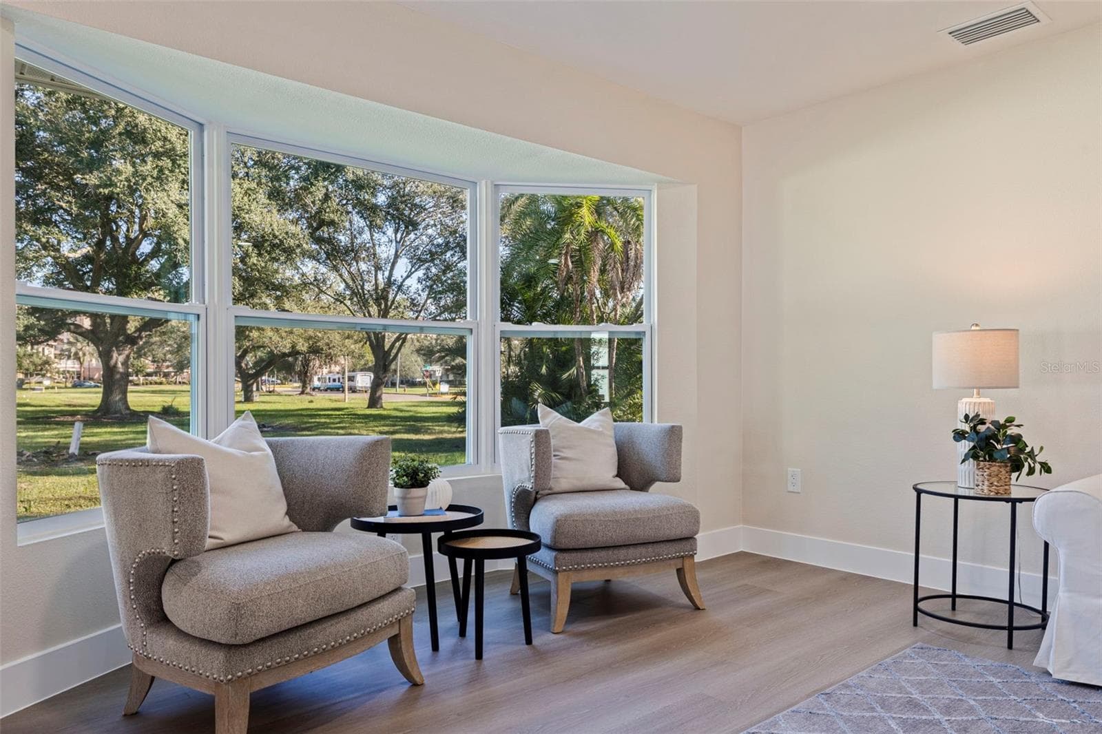Single Family Residence at 111 58TH AVE S, ST PETERSBURG, photo 20 of 42