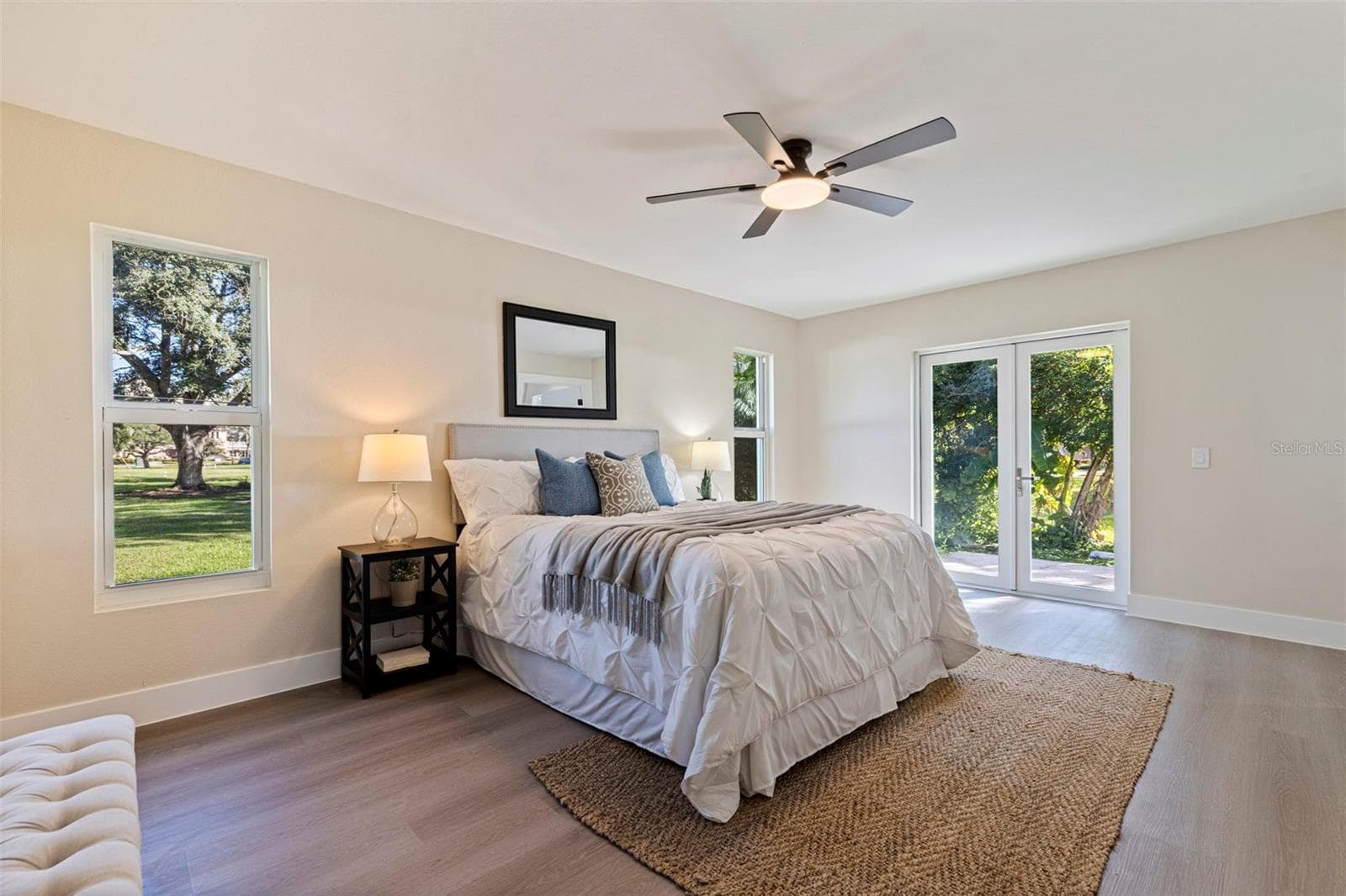 Single Family Residence at 111 58TH AVE S, ST PETERSBURG, photo 21 of 42