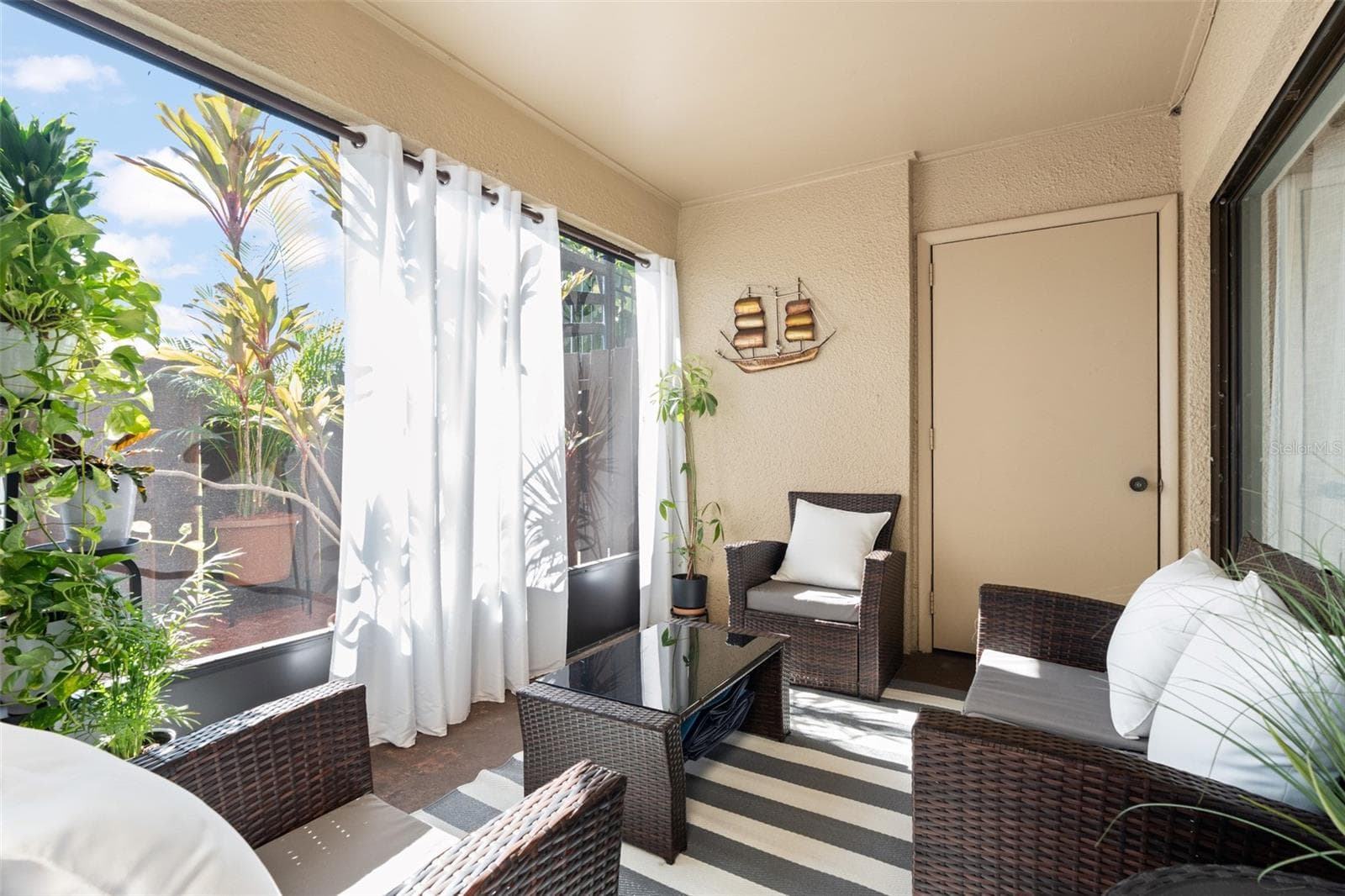 Condominium at 860 S VILLAGE DR N #105, ST PETERSBURG, photo 20 of 46