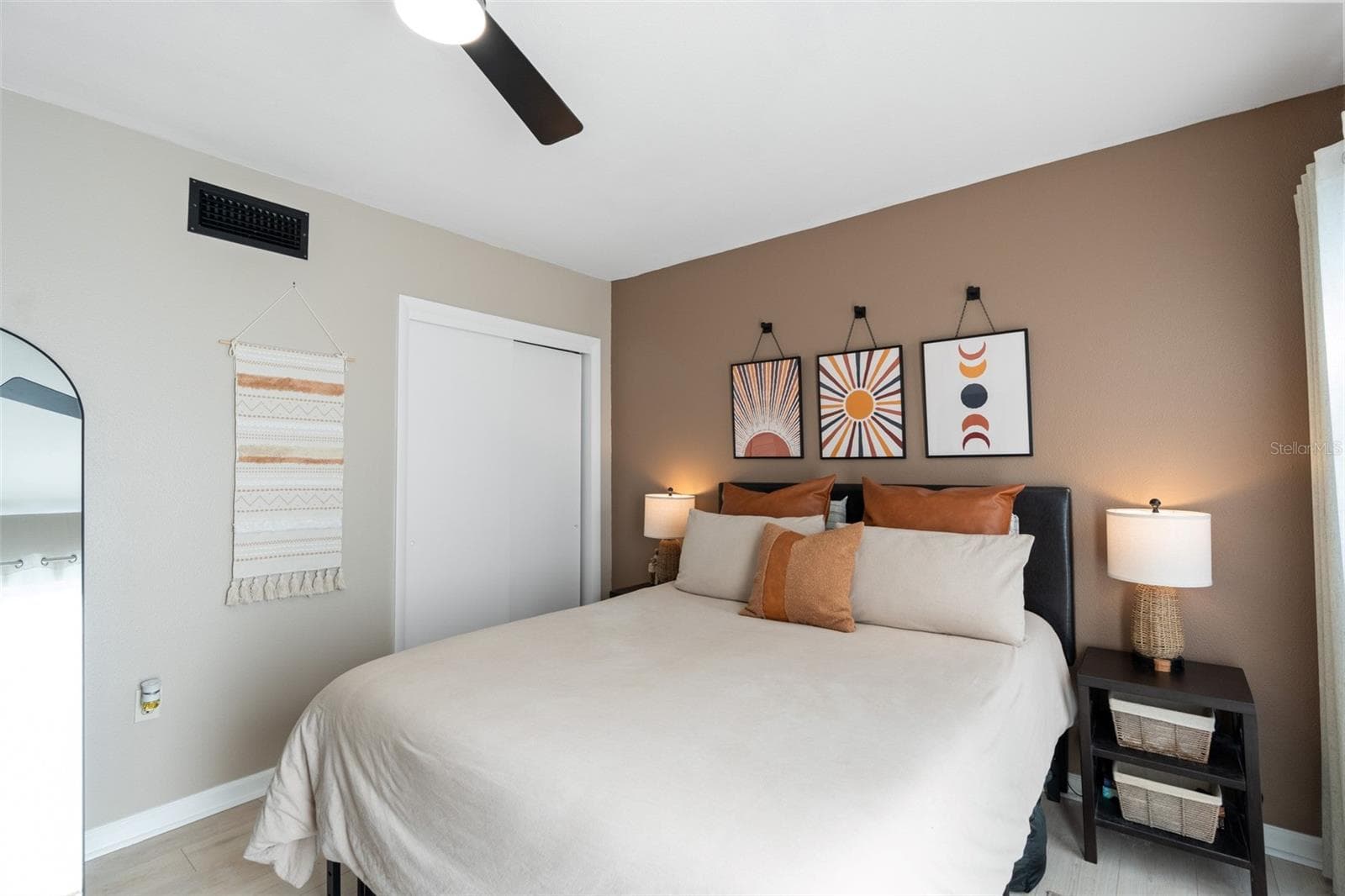 Condominium at 860 S VILLAGE DR N #105, ST PETERSBURG, photo 25 of 46
