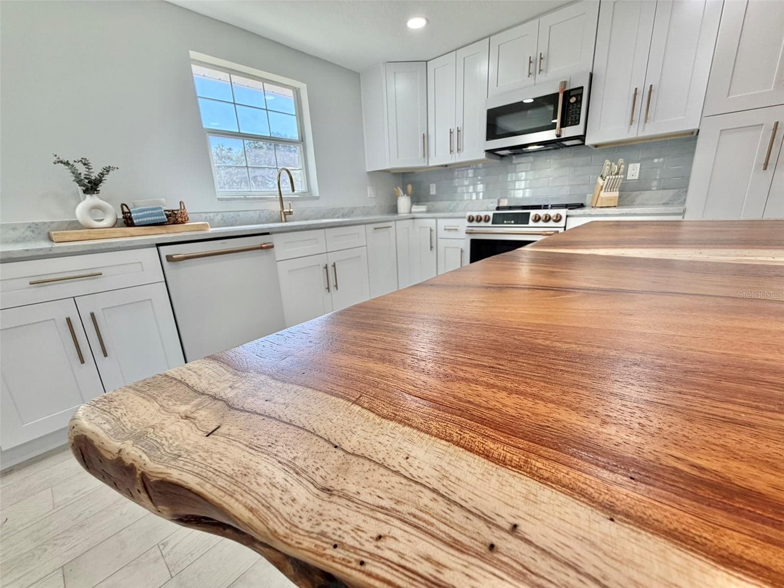 Custom Live Edge Countertop was locally made! - 336 SHADDOCK ST, TARPON SPRINGS