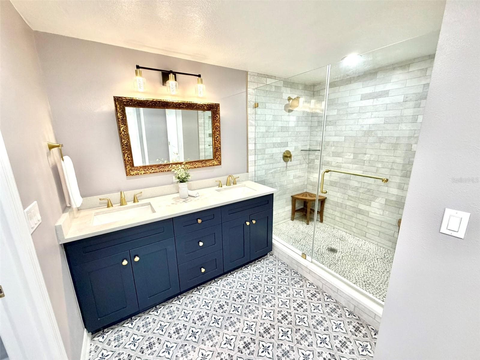 Primary bath Double Vanity - 336 SHADDOCK ST, TARPON SPRINGS