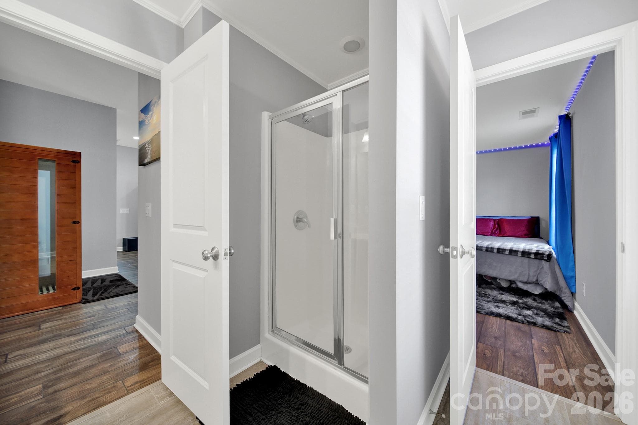 Hall Bath also attached to Guest Bedroom #3 - 17219 W Marbella Lane, Fort Mill