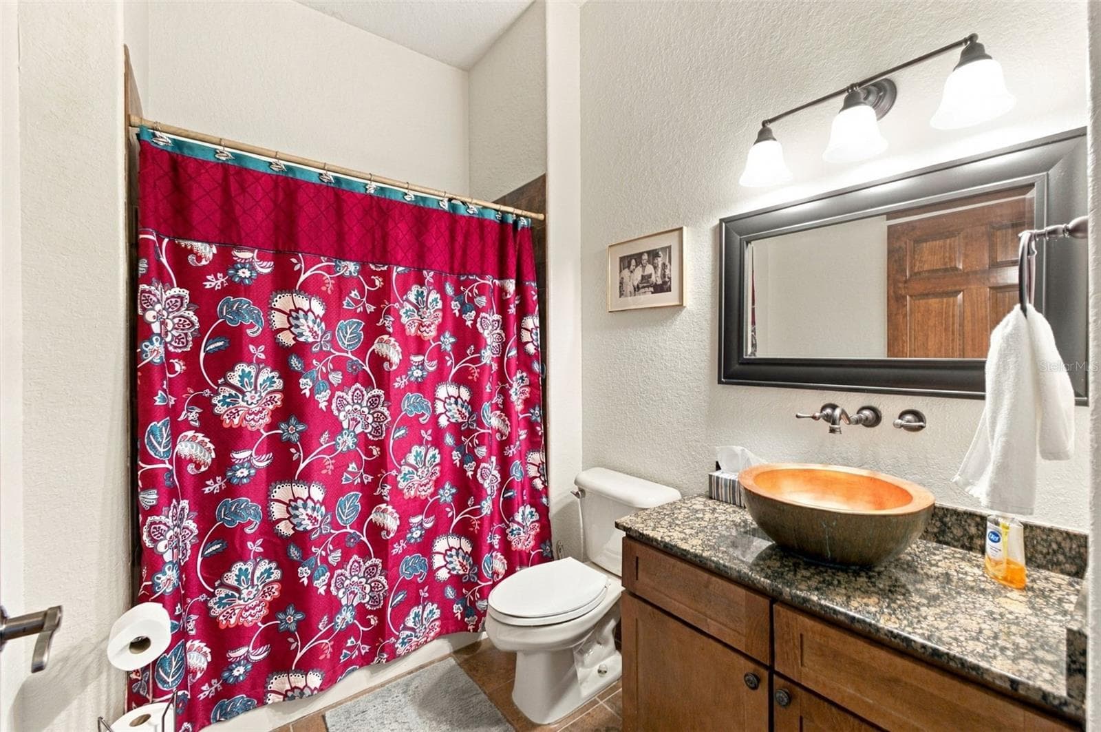 DOWNSTAIRS FULL BATHROOM - 10484 GYPSY AVE, WEEKI WACHEE