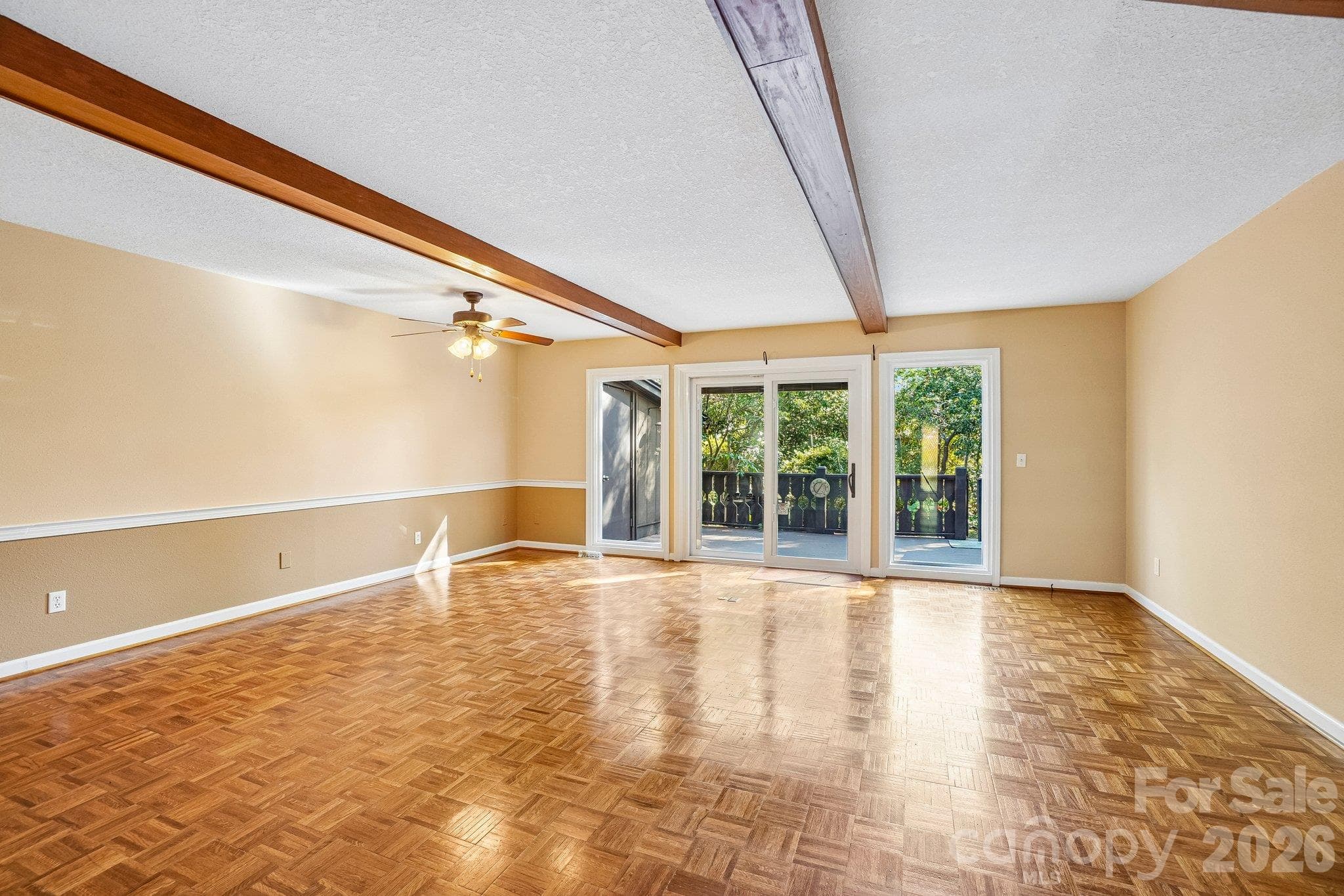 Condominium at 82 Laurelwood Circle W, Hendersonville, photo 7 of 38