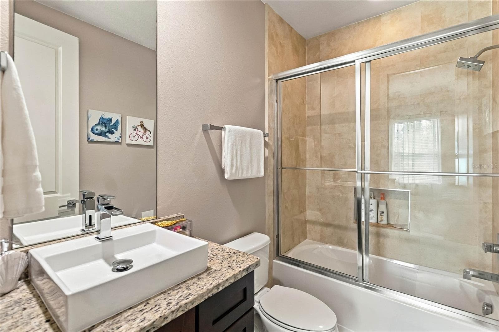 Townhouse at 2608 SUNRISE SHORES DR, KISSIMMEE, photo 27 of 53
