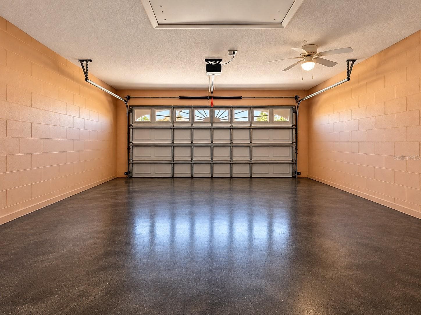 Garage - 408 CARDINAL CT, POINCIANA