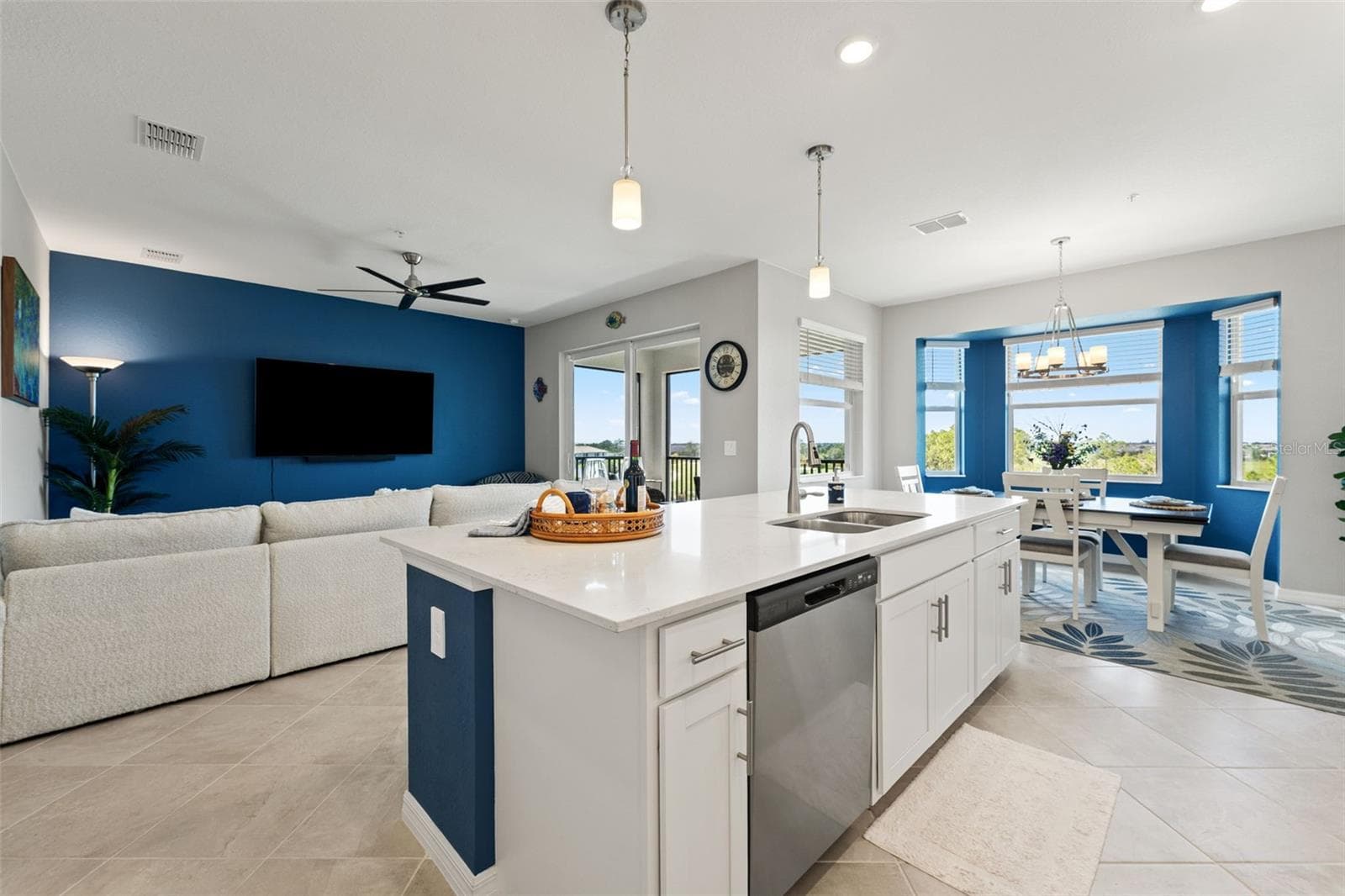 Condominium at 12280 WELLEN GOLF ST #402, VENICE, photo 3 of 49