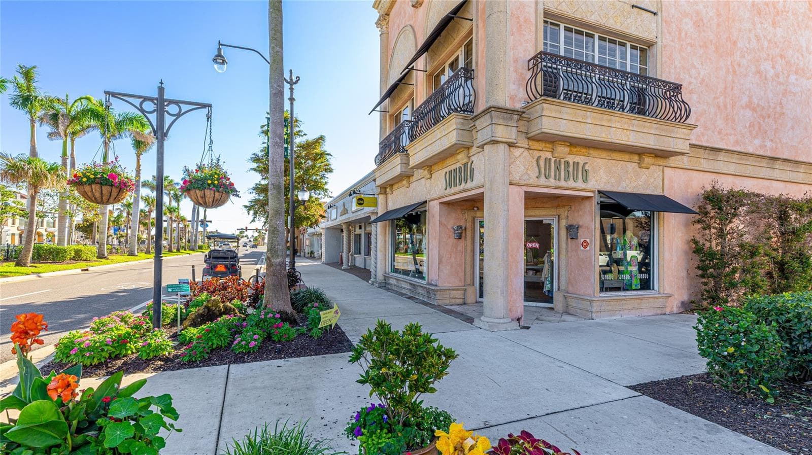 Shops and Restaurants Downtown Venice. - 14726 EAGLE BRANCH DR, NOKOMIS
