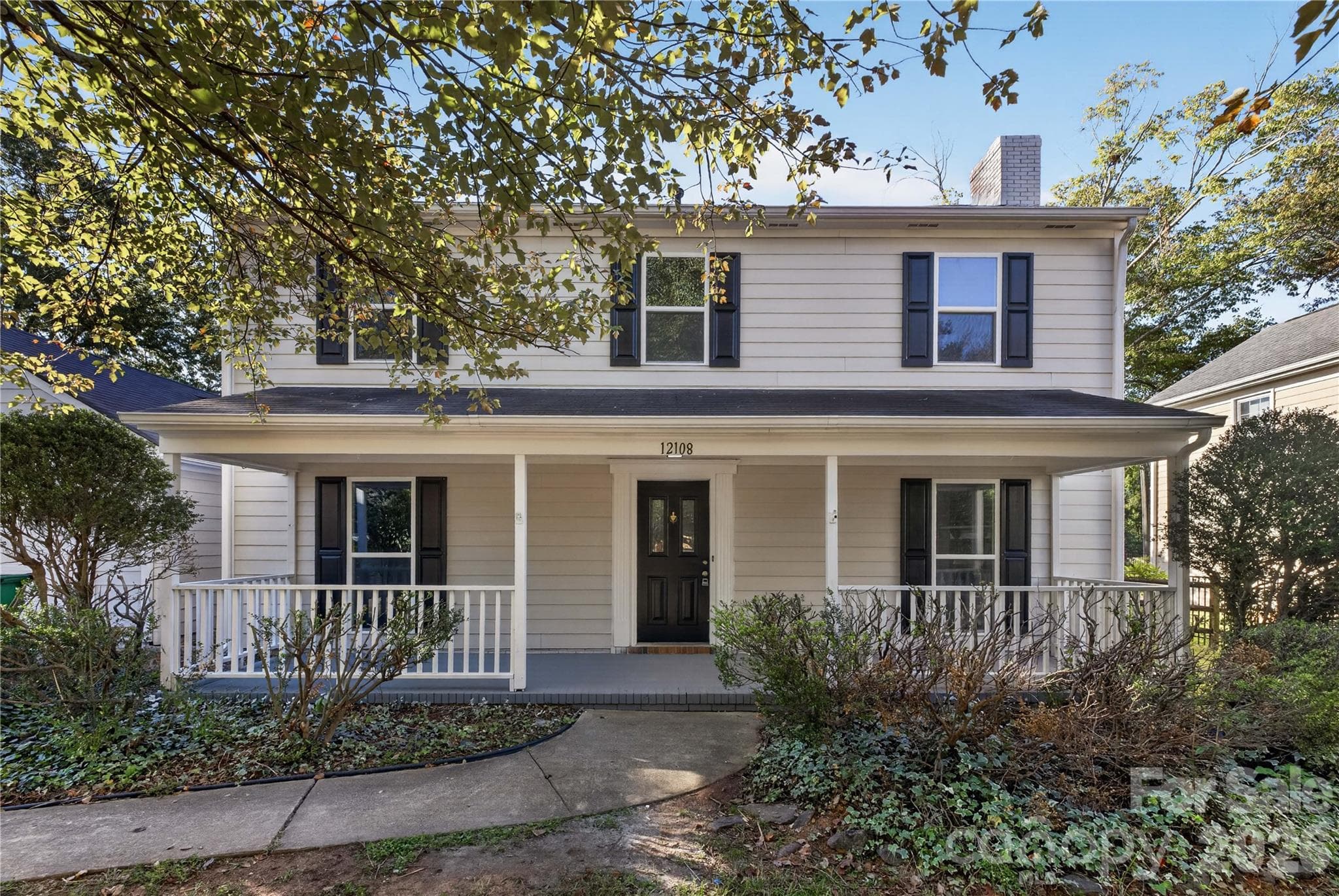 Single Family Residence at 12108 Parks Farm Lane, Charlotte, photo 5 of 27