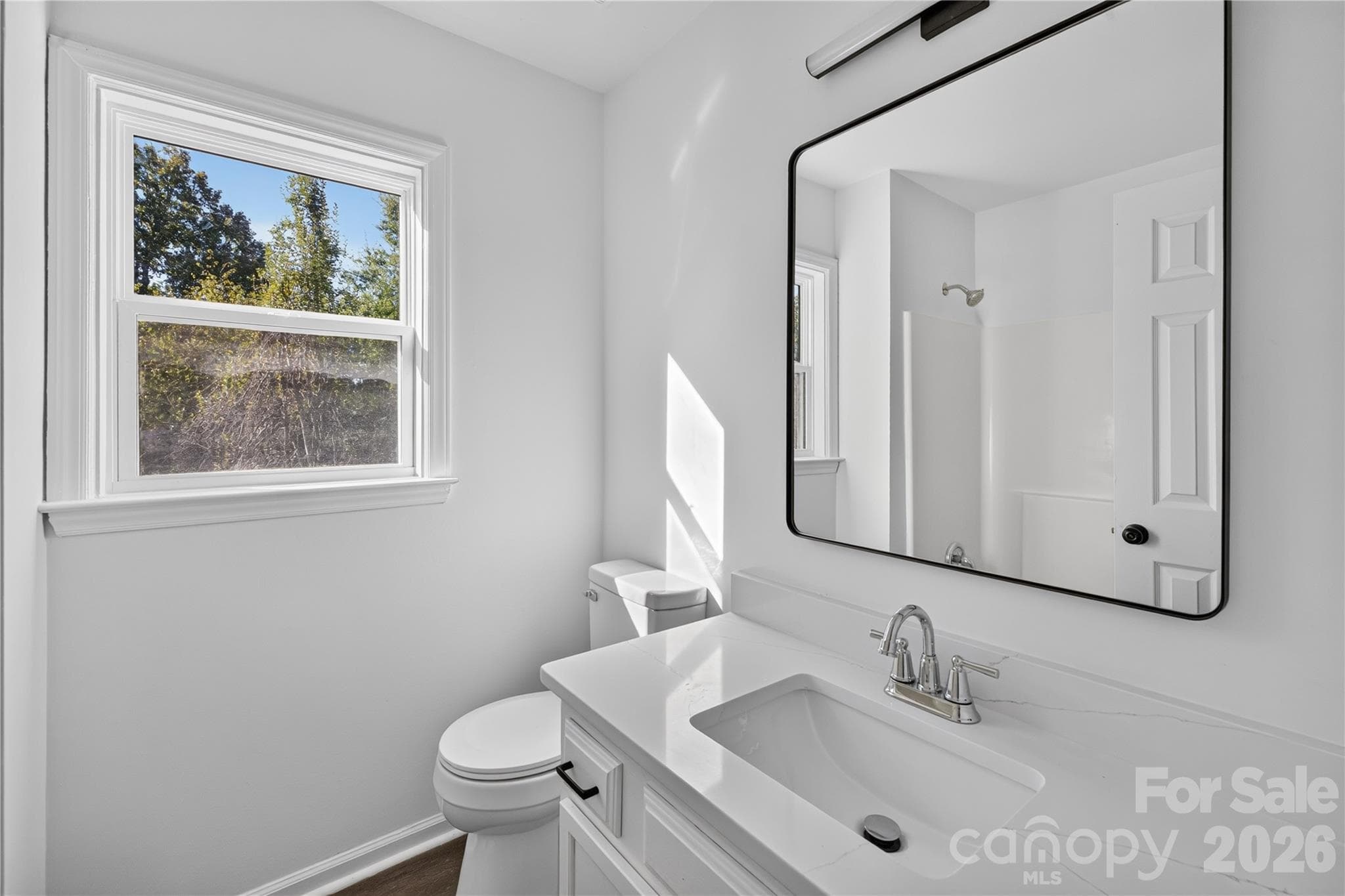 Single Family Residence at 12108 Parks Farm Lane, Charlotte, photo 10 of 27