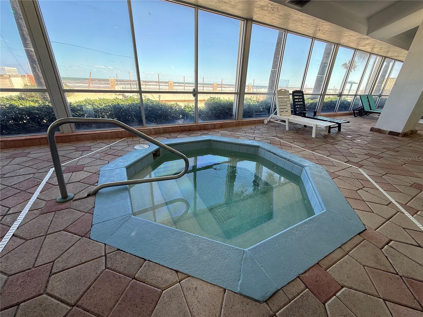 Condo - Hotel at 2700 N ATLANTIC AVE #509, DAYTONA BEACH, photo 27 of 31