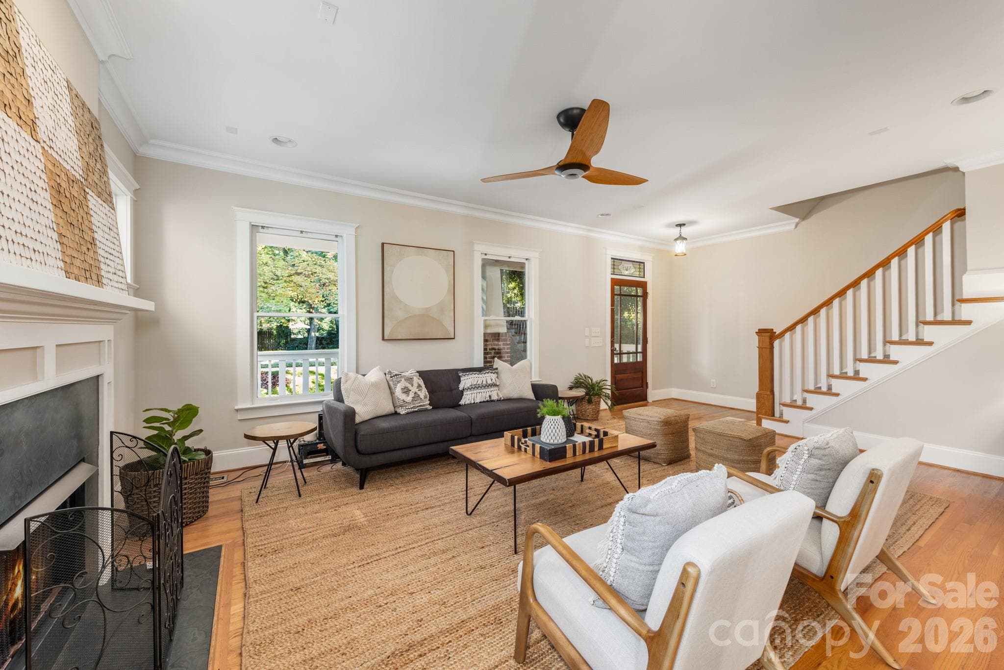 Single Family Residence at 3315 Holt Street, Charlotte, photo 10 of 36