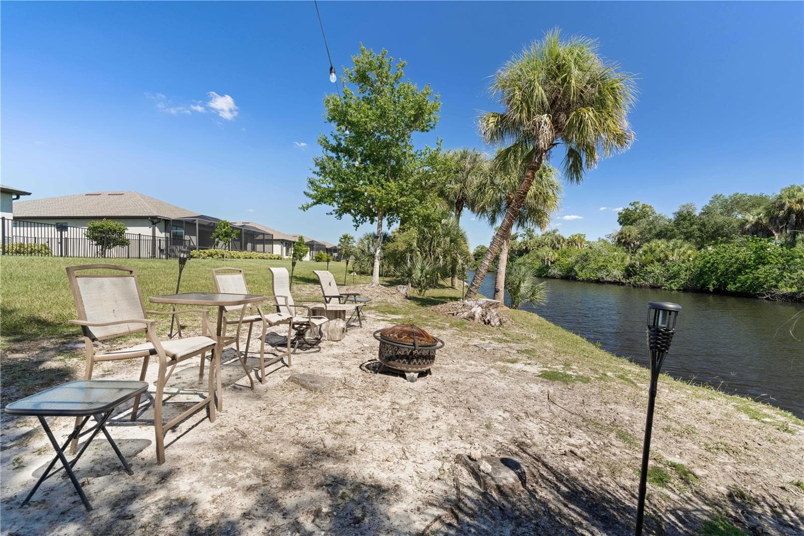 Villa at 2192 BONITO WAY, PORT CHARLOTTE, photo 9 of 69